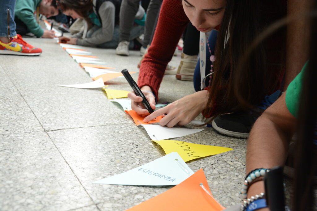 Educar a quienes educan